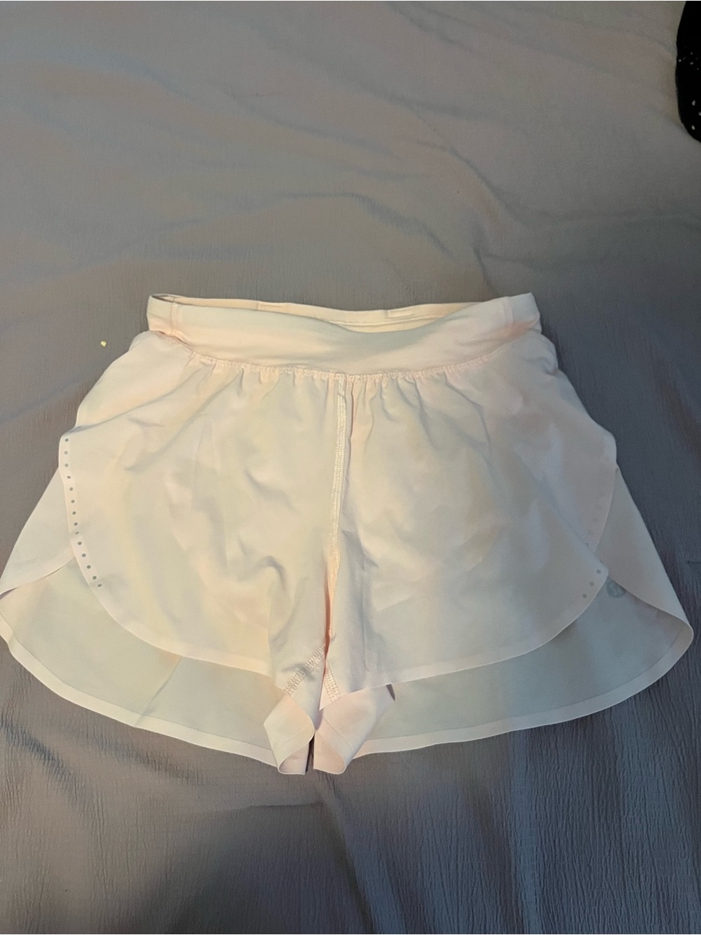 Light Pink Women's Athletic split shorts lululemon size Xs